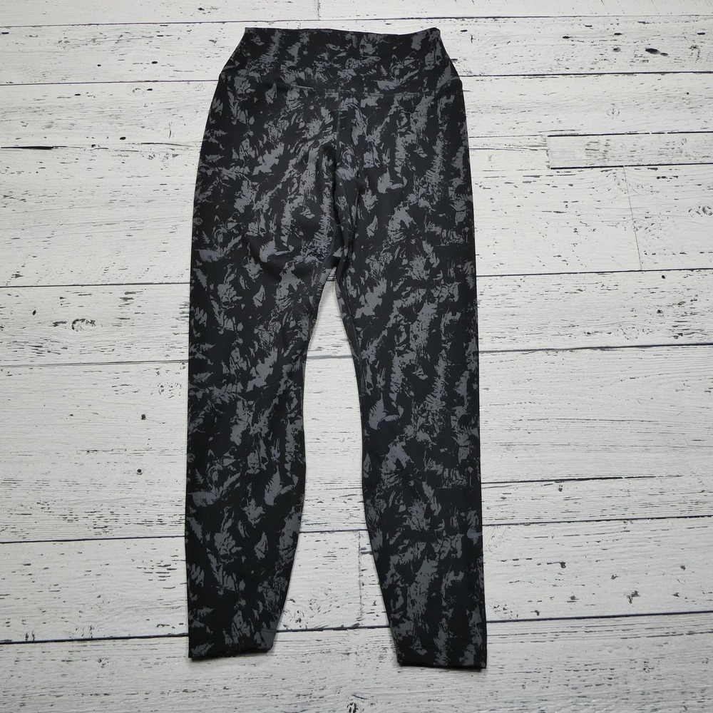 Nike One Dri-FIT Leggings Womens Medium Black Gray Camo Print Stretch FZ3229-010